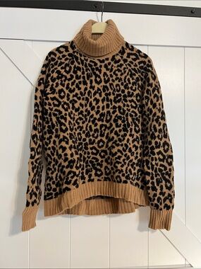 J.Crew Leopard Print Turtleneck Sweater Size Small